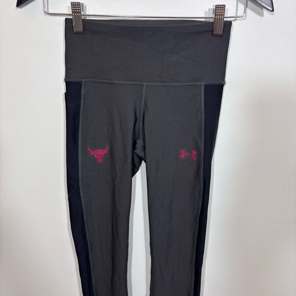 Women's UA Project Rock HeatGear® No-Slip Waistband Leggings size XS - Picture 4 of 13